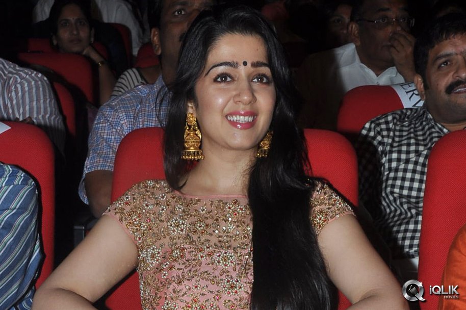 Charmi-at-Temper-Movie-Audio-Launch